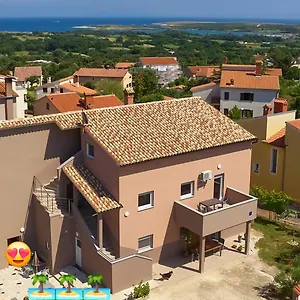 https://apartmani-bb.in-istria.net